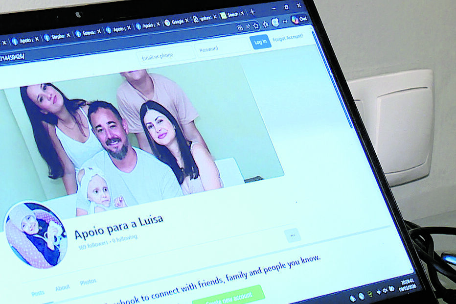 Criança que morreu de cancro no Brasil usada em peditório na Internet