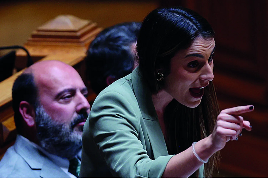 Chega em pé de guerra: Rita Matias e pai pedem demissão de Bruno Mascarenhas