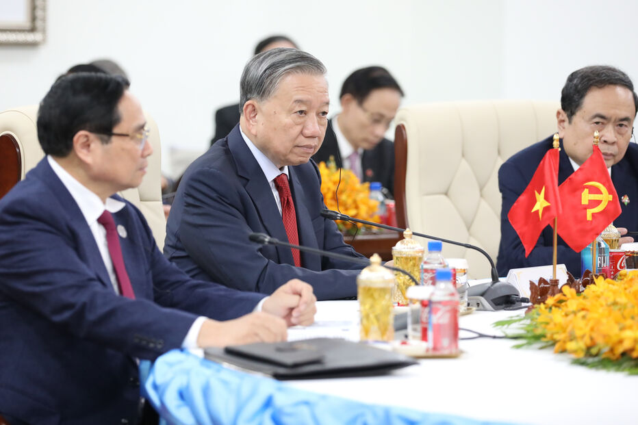 To Lam foi reeleito pelo Partido Comunista