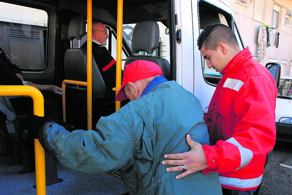 Bombeiros admitem paragem com combustíveis a disparar