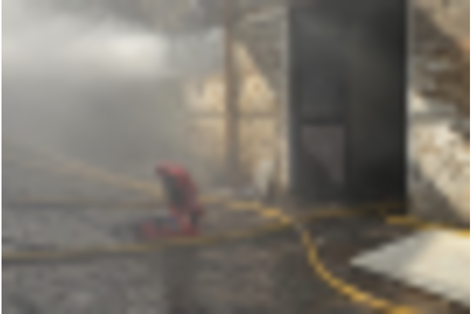 Incêndio deflagra em pavilhão industrial na Póvoa de Lanhoso, mobilizando 25 bombeiros