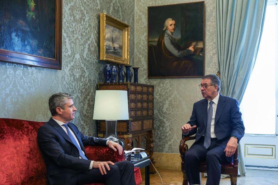 José Luís Carneiro e António José Seguro em Belém