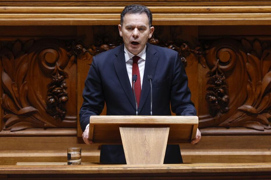 Primeiro-ministro discursa sobre a 