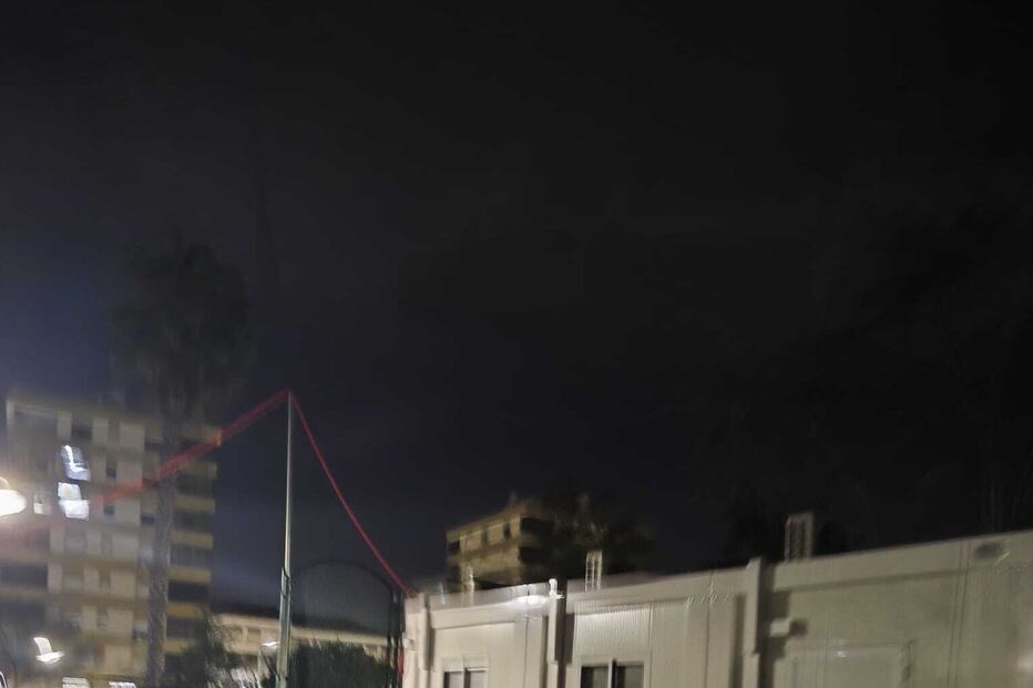 Alunos têm aulas em contentores e pais denunciam falta de condições em escola básica do Seixal 