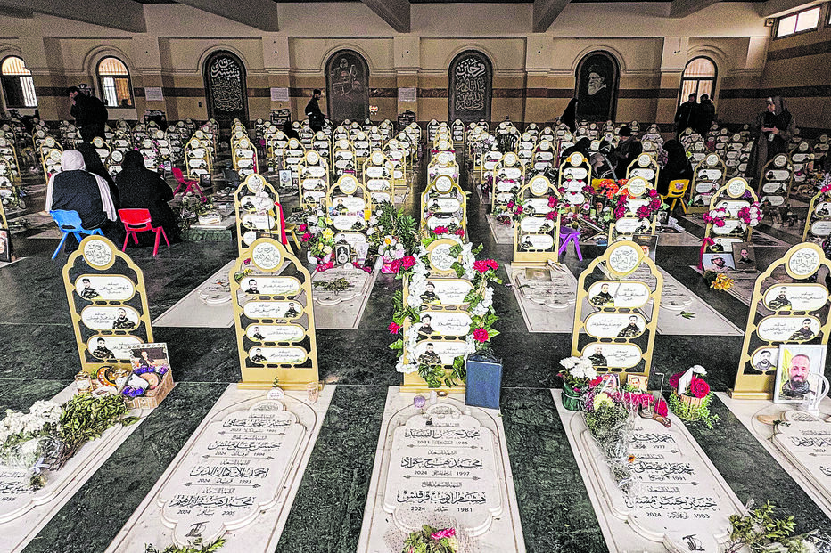 Memorial aos que tombaram na luta armada do Hezbollah contra Israel