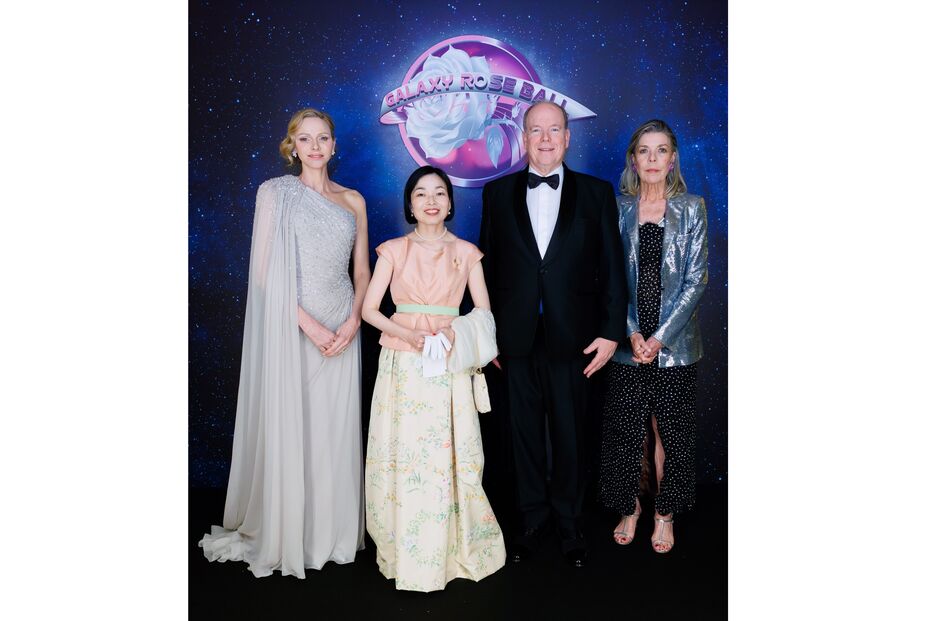 Príncipe Alberto do Mónaco enfrenta alegações de casos extraconjugais e gastos excessivos