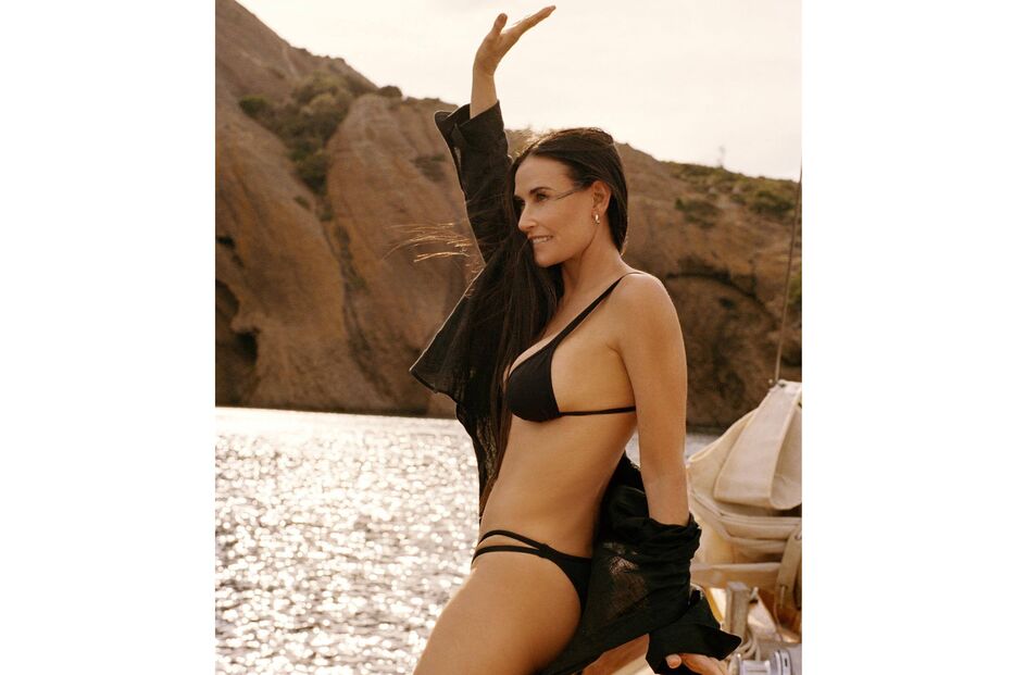 Demi Moore gera preocupação com aparência e especulações sobre saúde e possível uso de medicação para emagrecer.

