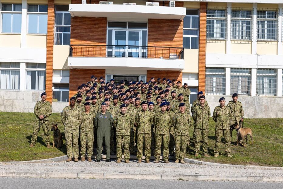 Militares portugueses partem para a Lituânia em missão da NATO