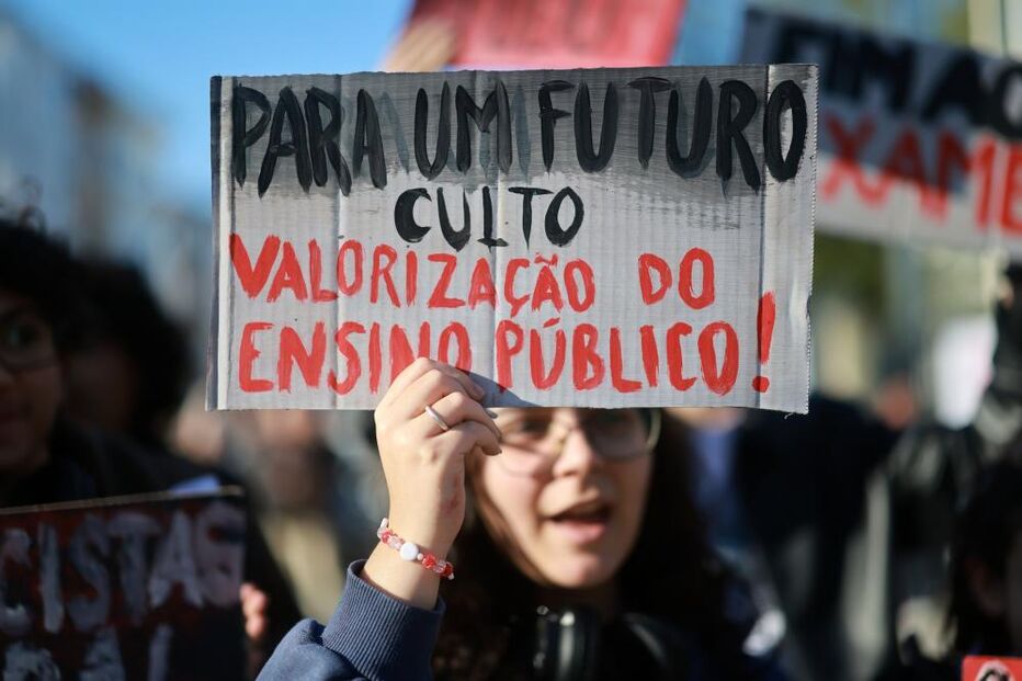 Estudantes manifestam-se em Lisboa