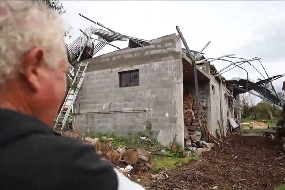 'Até hoje não há uma resposta': demora na chegadas dos apoios do Estado inquieta população afetada pelas intempéries