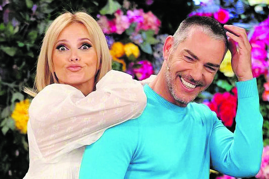 Estrela da TVI divide a condução do programa das manhãs do canal, ‘Dois às 10’ com Cristina Ferreira 