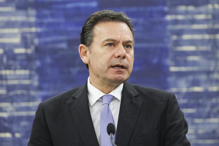 AD tem negociado órgãos externos 