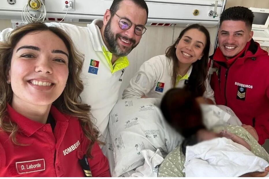 Bombeiros visitam mãe e bebé após acidente no Centro Hospitalar de Lisboa Ocidental