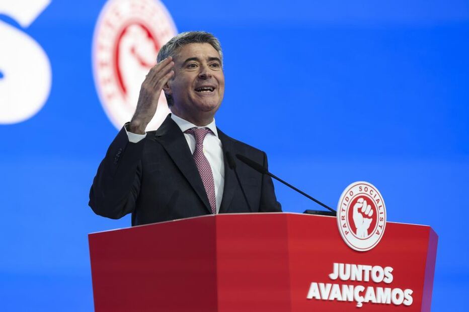 José Luís Carneiro propõe medidas para mitigar o aumento do custo de vida