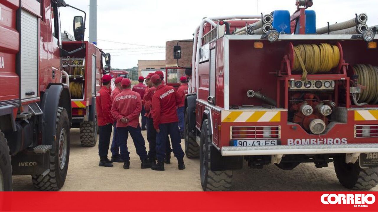 Minister Luís Neves extends fuel support for firefighters