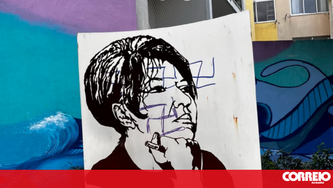 Statue in honour of writer and MP Natália Correia in Lisbon vandalised with swastikas