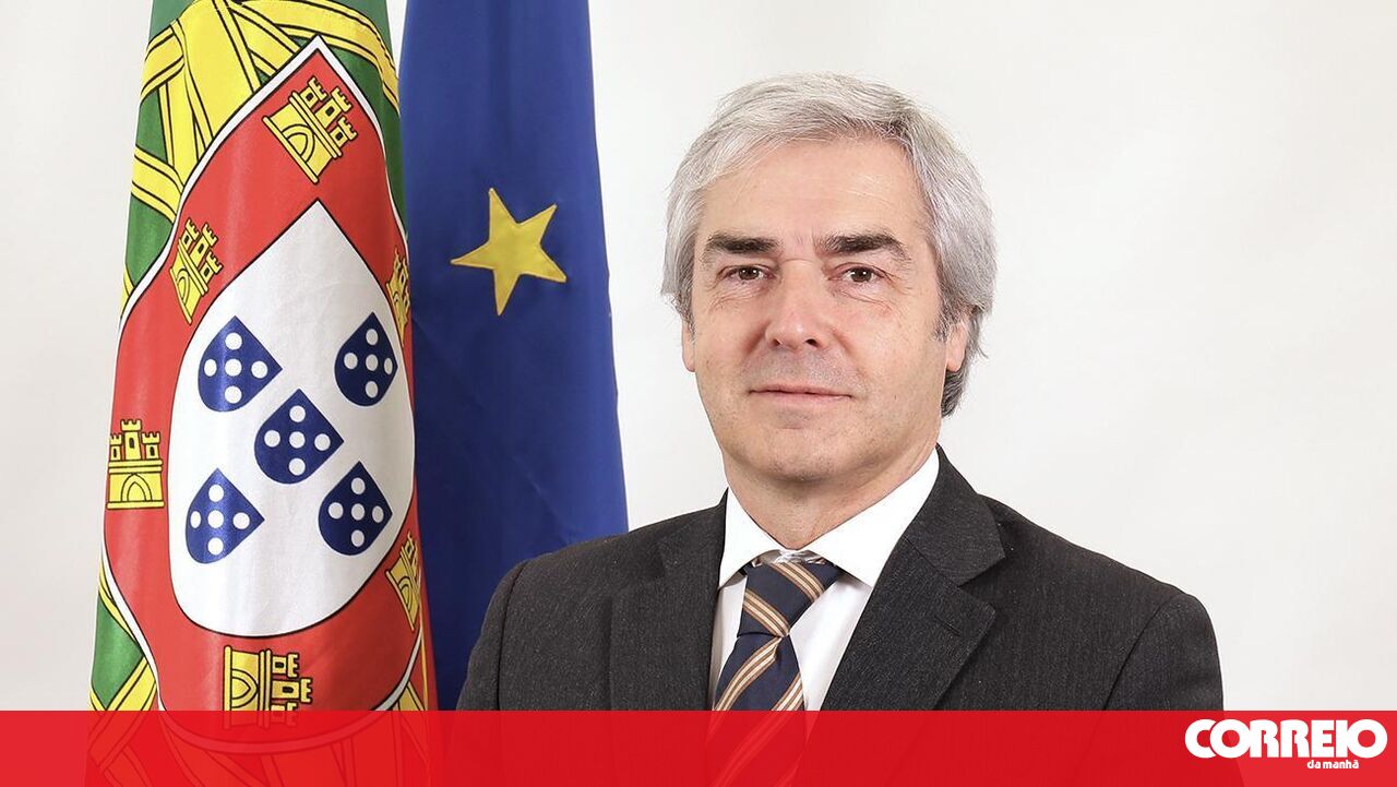 Minister of Defence wants Europe to strengthen its role in NATO but the USA remains a "fundamental ally"