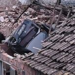 Carro despista-se no IC8, voa 80 metros e cai na cozinha de casa em Pombal