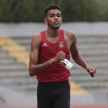 Etson Barros, atleta do Benfica