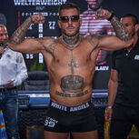 Luis Silva 'Pinho' é lutador de MMA e stripper