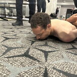 Homem, de 31 anos, foi identificado como Cole Tomas Allen e é residente na Califórnia