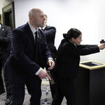 Agentes de segurança em serviço durante ataque armado a gala de correspondentes da Casa Branca