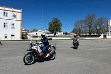 Curso de condução segura para motociclistas promovido pelo Regimento de Estremoz