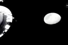 Após perda de comunicação, NASA restabelece contacto com Artemis II e Trump fala com astronautas 