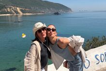 Matilde Mourinho visita Azeitão e encontra a família