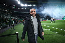 Este é o onze do Sporting para o jogo com o Arsenal