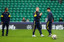 Equipas do Sporting e Arsenal preparam-se para o jogo em Alvalade