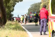Um morto e quatro feridos em despiste de carro na EN243 perto de Monforte