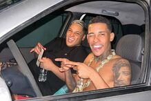 Cantores de funk brasileiros detidos por suspeita de lavagem de dinheiro