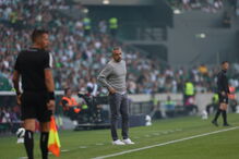 Ruben Amorim acompanha o Sporting-Benfica em Alvalade