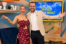 Luciana Abreu e Rúben Pacheco Correia apresentam o programa 'Olá, Bom Dia!' na CMTV
