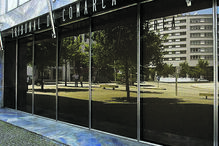 'Só me lembro de pensar nas minhas filhas': Polícia relata momento em que foi atropelada por bombeiro durante serviço