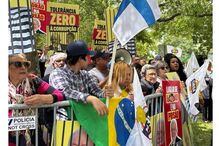 Manifestação contra Lula da Silva junto ao Palácio de Belém