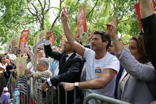 André Ventura participa em protesto com apoiantes do Chega