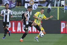 Nacional mais perto da permanência ao vencer em Tondela