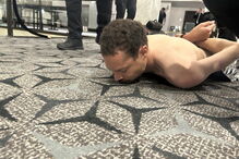 Trump divulga imagem do suspeito de invadir armado gala de correspondentes da Casa Branca 