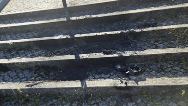 Corpo carbonizado encontrado em Almada