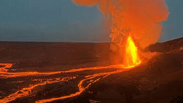 Vulcão Kilauea volta a mostrar todo o seu esplendor  
 