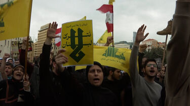 Apoiantes do Hezbollah manifestam-se em Beirute contra as negociações de Israel com o Líbano