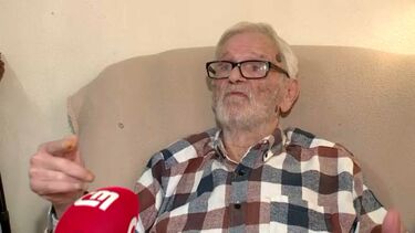 "Têm de descer comigo ao colo": Idosos denunciam falta de elevador em prédio em Carnide 