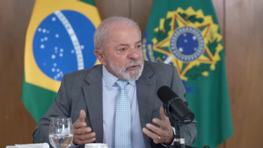“Ninguém tem de ter medo de ninguém”: Lula critica campanha de Trump no Irão e apoia Papa Leão XIV 