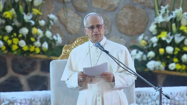 Papa Leão XIV critica: “Este mundo está a ser devastado por uma mão cheia de tiranos”