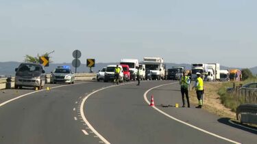 Homem pára carrinha avariada na berma da estrada e morre atropelado no IP2 em Beja