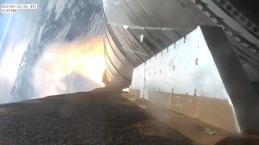 Novas imagens da NASA mostram lançamento histórico da missão Artemis II a partir do foguetão 