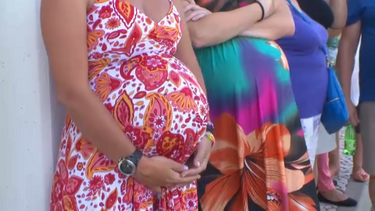 Grávida de 16 anos ameaçada e pressionada a abortar pela família do pai do bebé