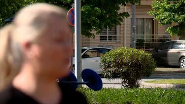 "Só me lembro de pensar nas minhas filhas": Polícia relata momento em que foi atropelada por bombeiro durante serviço